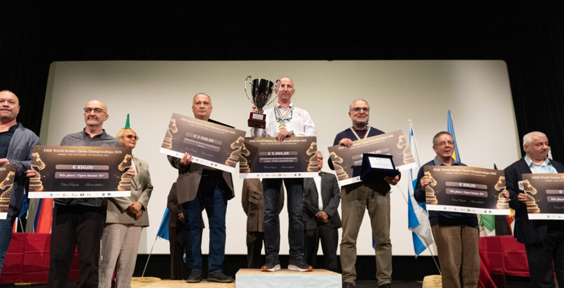 אלוף העולם הטרי לסניורים-ויקטור מיכלבסקי!